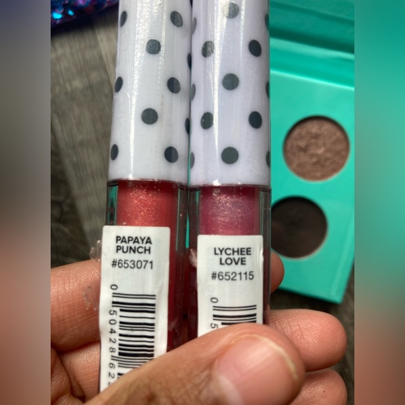 Pop•arazzi Makeup Kit New - Picture 5 of 5